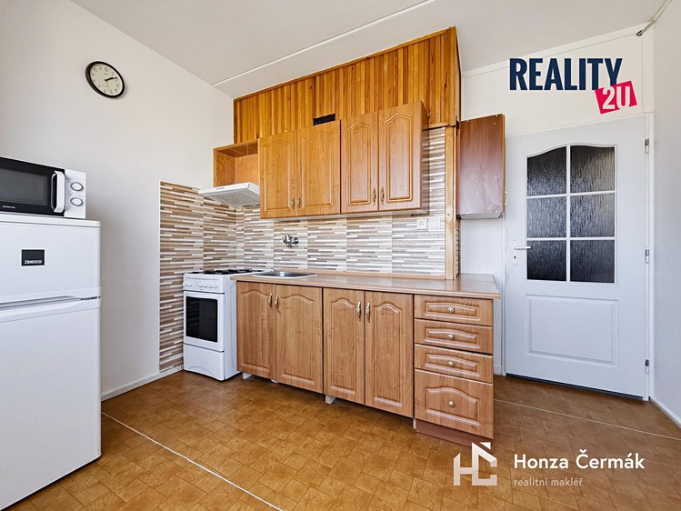 Pronájem bytu 1+1 35 m² - foto 1