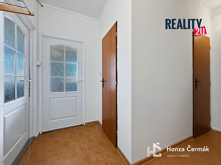 Pronájem bytu 1+1 35 m² - foto 7