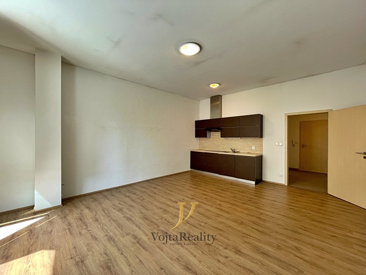 Pronájem bytu 1+kk 31 m² - foto 5