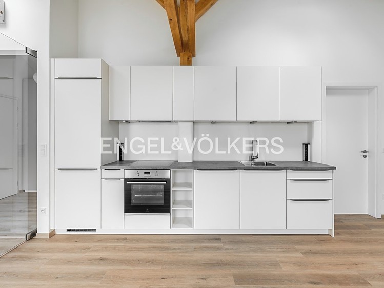 Pronájem bytu 2+kk 79 m² - foto 2