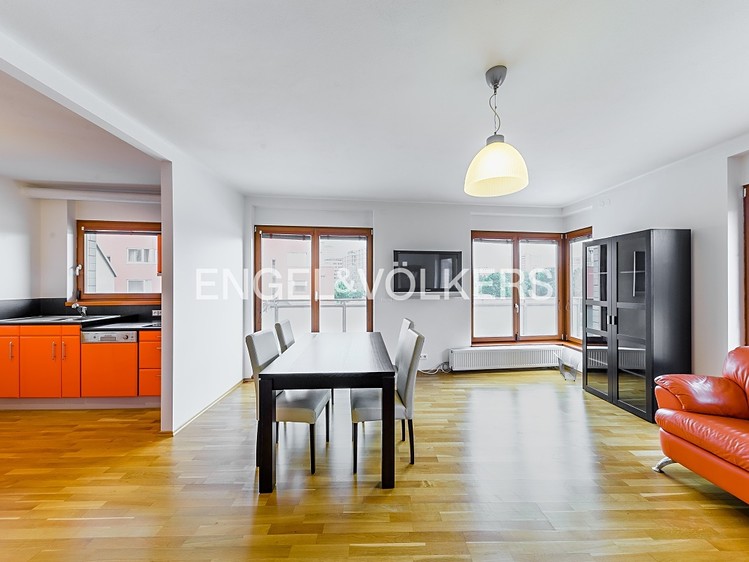 Pronájem bytu 3+kk 93 m² - foto 4