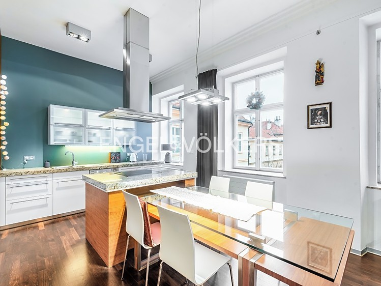 Pronájem bytu 2+kk 110 m² - foto 3