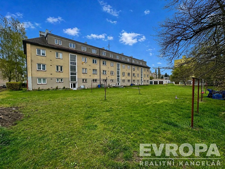 Pronájem bytu 2+1 54 m² - foto 4