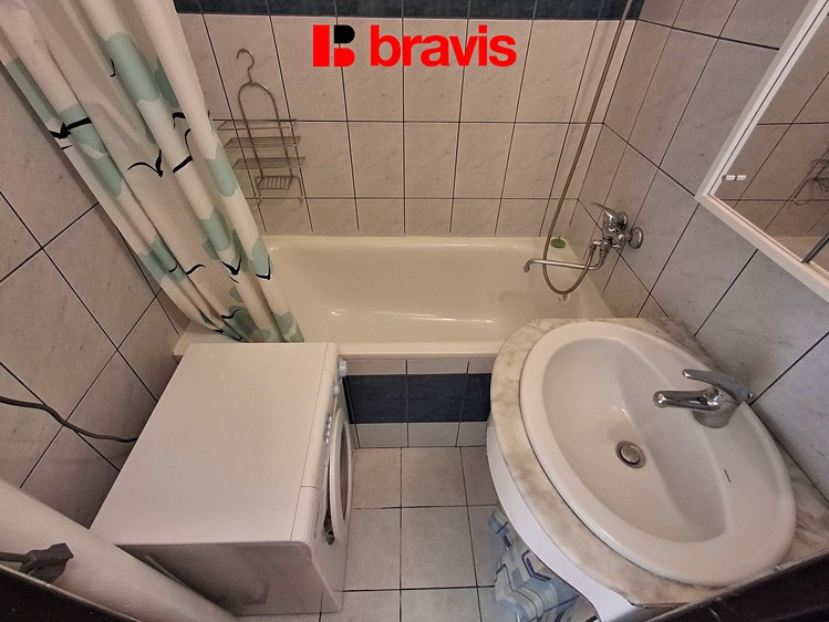 Pronájem bytu 1+1 38 m² - foto 7