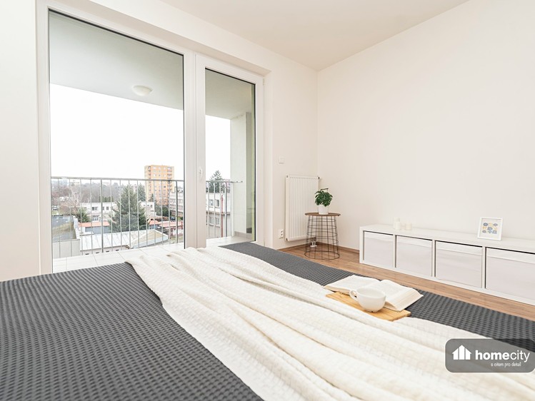 Pronájem bytu 2+kk 60 m² - foto 8