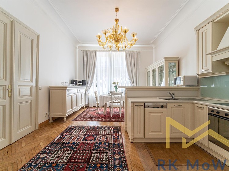 Pronájem bytu 2+kk 78 m² - foto 1