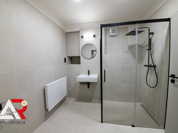 Pronájem bytu 2+1 60 m² - foto 6