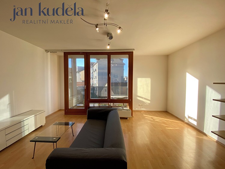 Pronájem bytu 1+kk 40 m² - foto 2