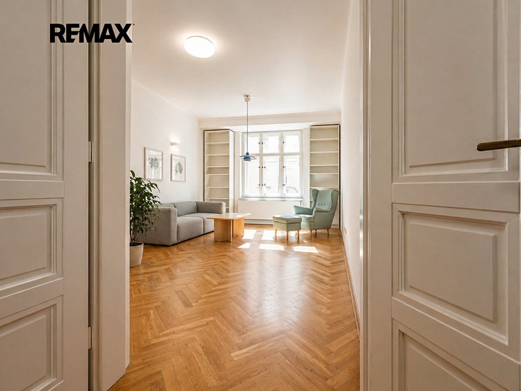 Pronájem bytu 3+1 105 m² - foto 8