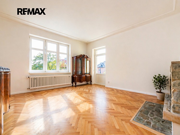 Pronájem bytu 3+1 100 m² - foto 2