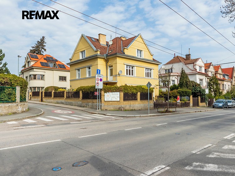 Pronájem bytu 3+1 100 m² - foto 1