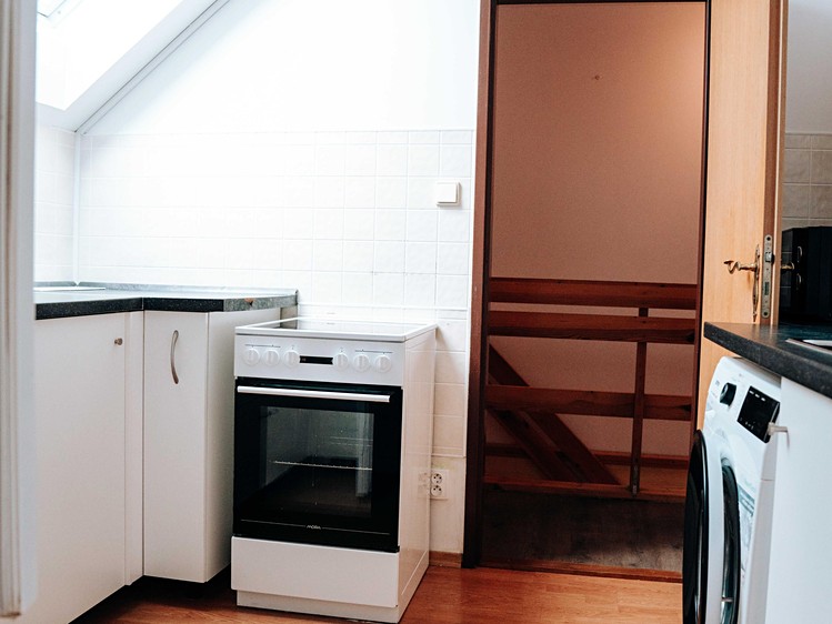 Pronájem bytu 3+1 83 m² - foto 3