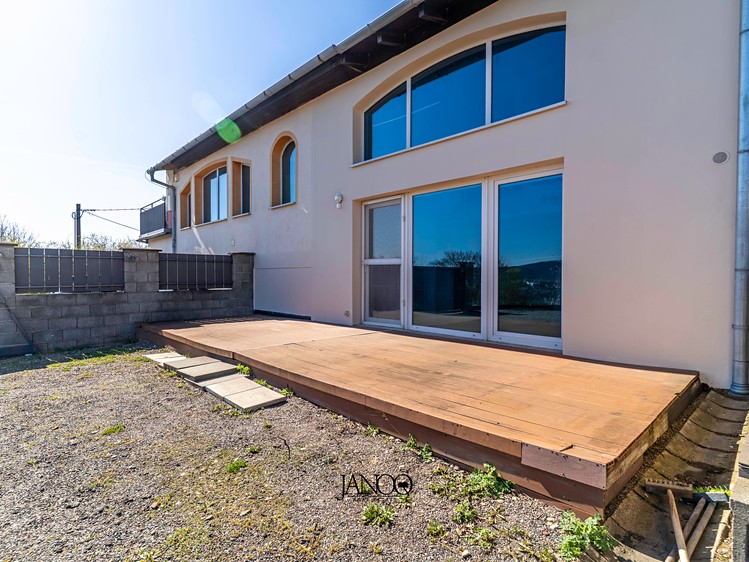 Pronájem bytu 2+kk 74 m² (Mezonet) - foto 1