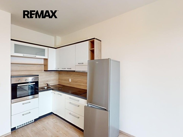 Pronájem bytu 1+kk 38 m² (Jednopodlažní) - foto 6