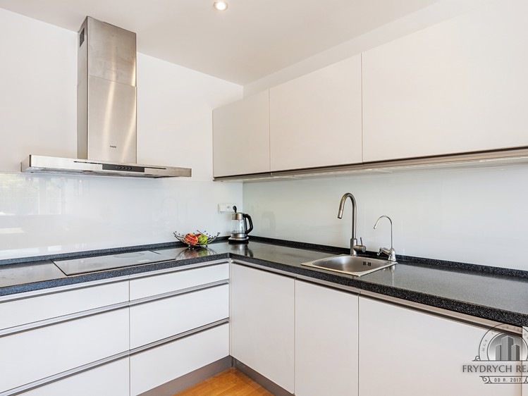 Pronájem bytu 3+kk 89 m² (Jednopodlažní) - foto 8