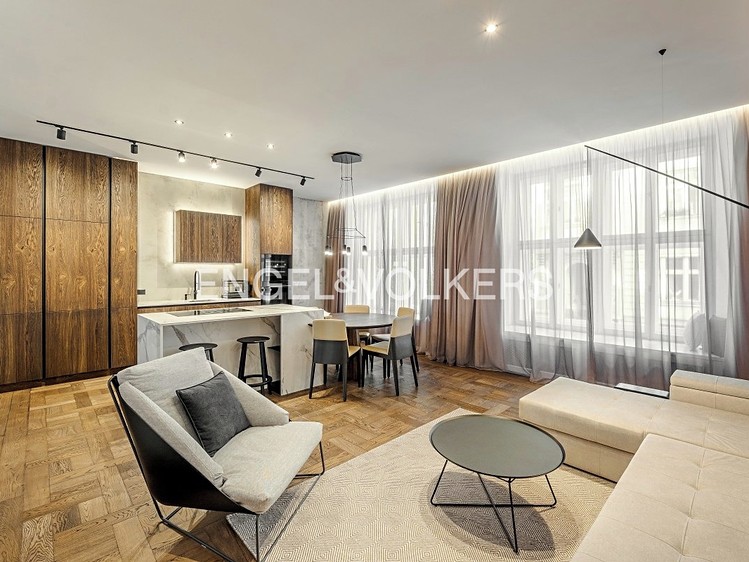 Pronájem bytu 3+kk 105 m² - foto 2