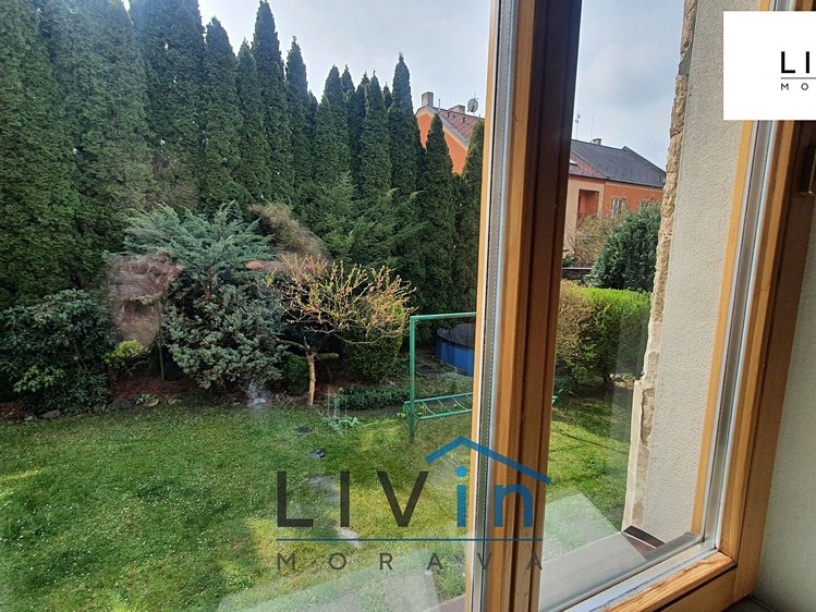 Pronájem bytu 1+1 34 m² - foto 3