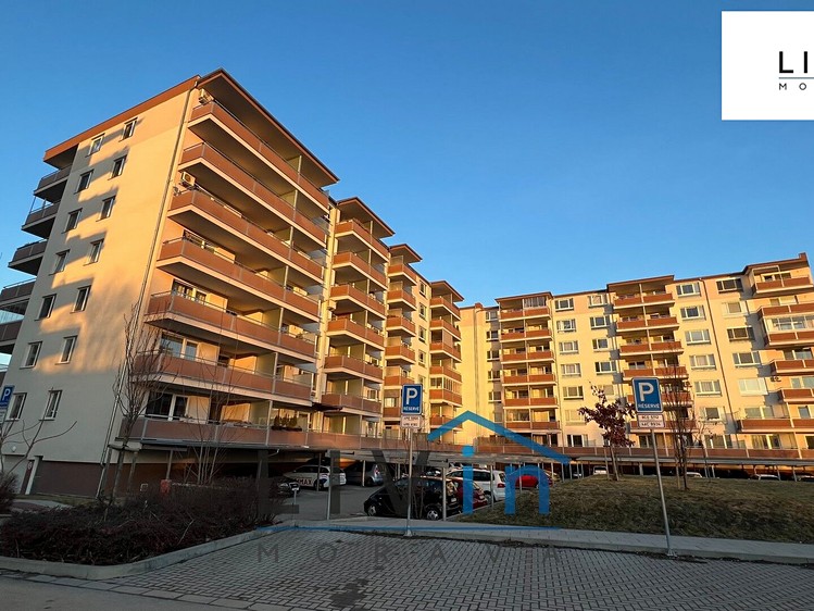 Pronájem bytu 1+kk 37 m² - foto 4