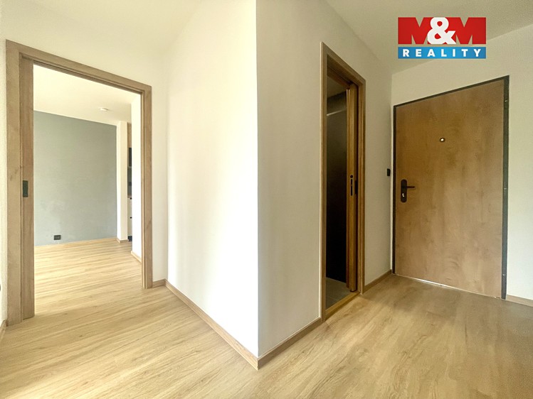 Pronájem bytu 2+kk 36 m² - foto 4