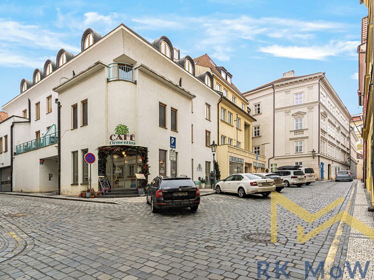 Pronájem bytu 3+kk 75 m² - foto 5