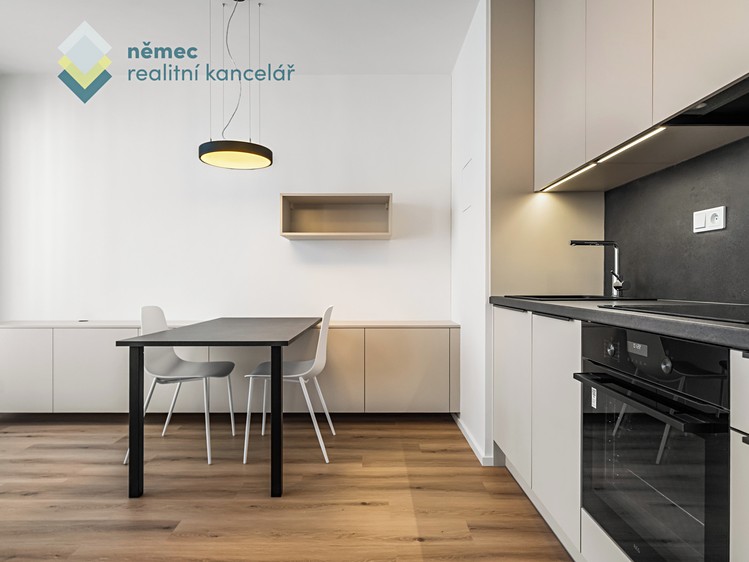 Pronájem bytu 1+kk 33 m² - foto 4