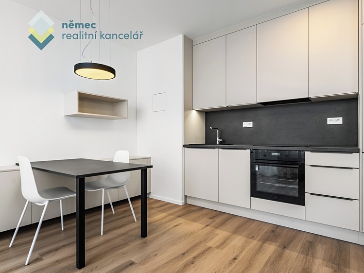 Pronájem bytu 1+kk 33 m² - foto 5