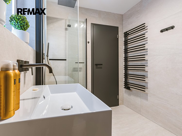 Pronájem bytu 1+kk 37 m² (Jednopodlažní) - foto 4