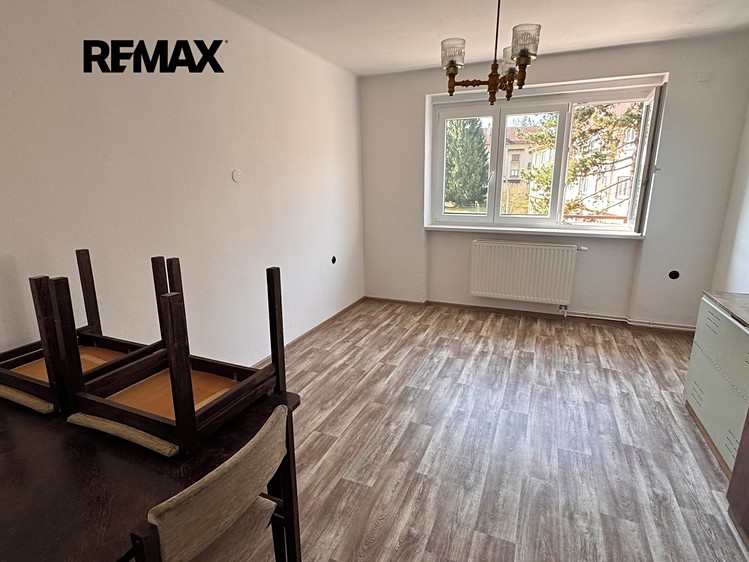 Pronájem bytu 2+1 54 m² - foto 7