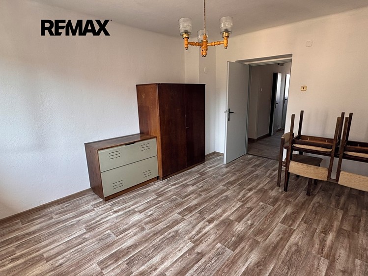 Pronájem bytu 2+1 54 m² - foto 8
