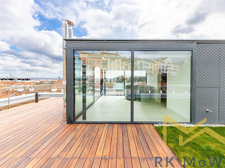 Pronájem bytu 4+kk 322 m² (Mezonet) - foto 7