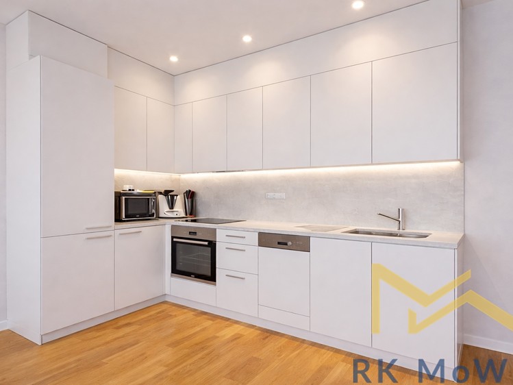 Pronájem bytu 3+kk 76 m² - foto 3