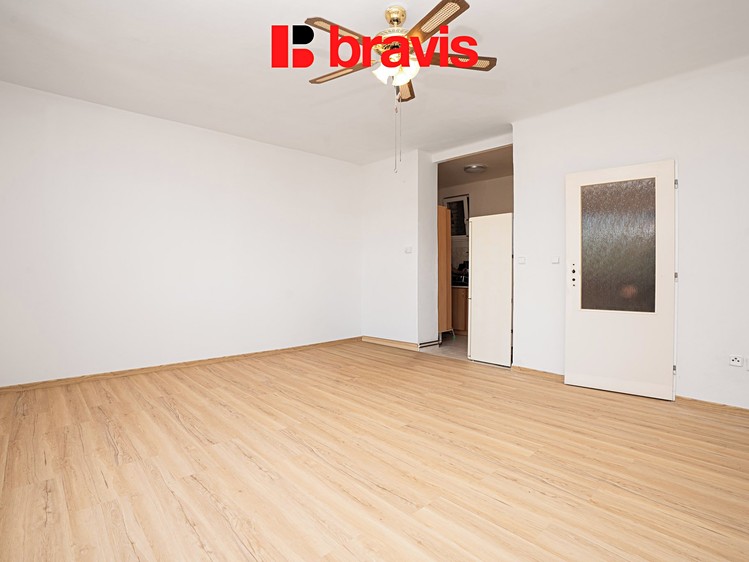Pronájem bytu 1+kk 41 m² - foto 3