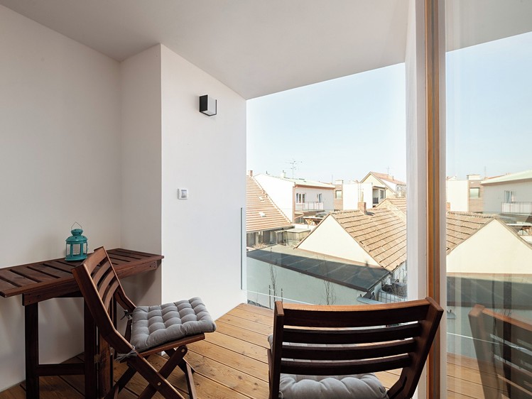 Pronájem bytu 1+kk 38 m² - foto 5
