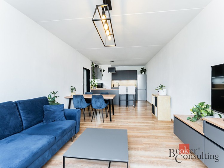 Pronájem bytu 3+kk 69 m² - foto 1