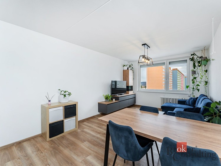 Pronájem bytu 3+kk 69 m² - foto 4