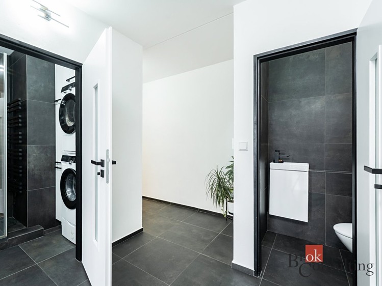 Pronájem bytu 3+kk 69 m² - foto 5