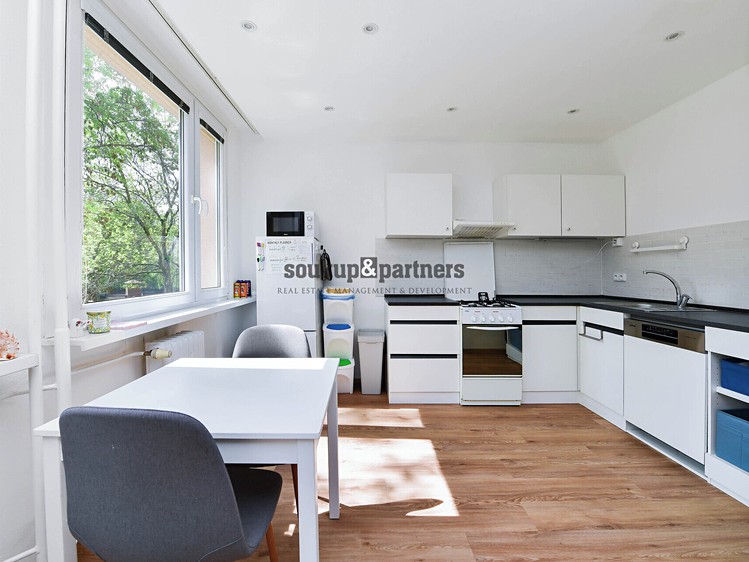 Pronájem bytu 3+1 66 m² - foto 3