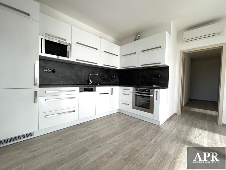 Pronájem bytu 2+kk 60 m² - foto 2