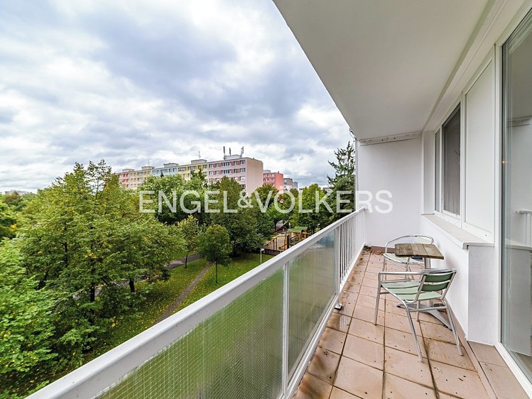 Pronájem bytu 2+kk 70 m² - foto 3
