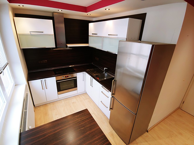 Pronájem bytu 2+kk 47 m² - foto 3
