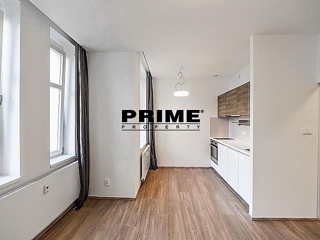 Pronájem bytu 1+kk 30 m² - foto 1