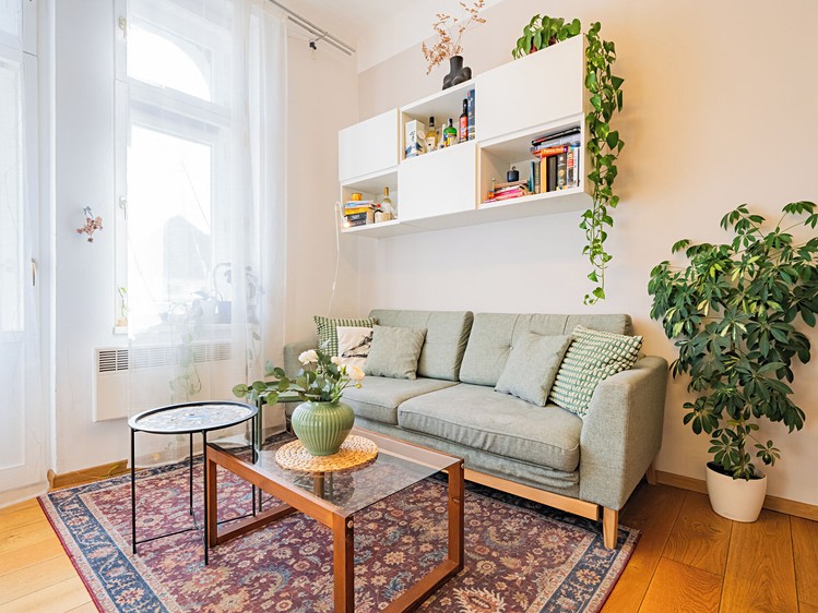 Pronájem bytu 2+kk 55 m² (Jednopodlažní) - foto 1