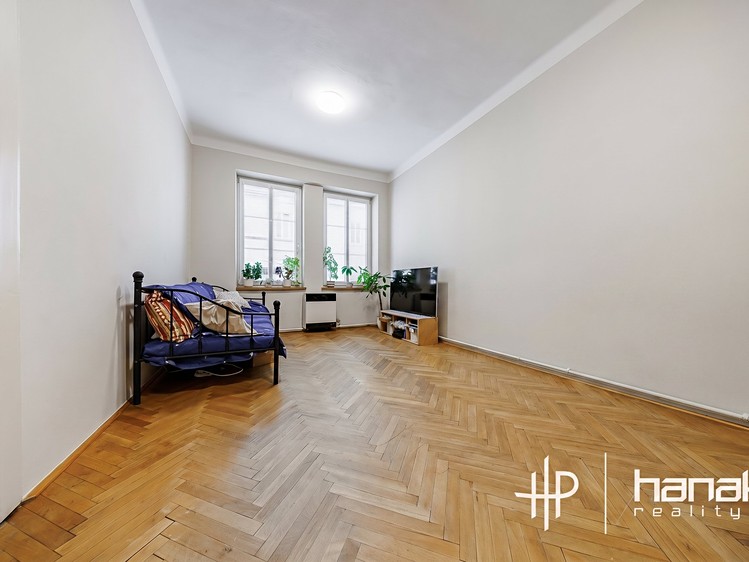 Pronájem bytu 2+1 77 m² (Jednopodlažní) - foto 7