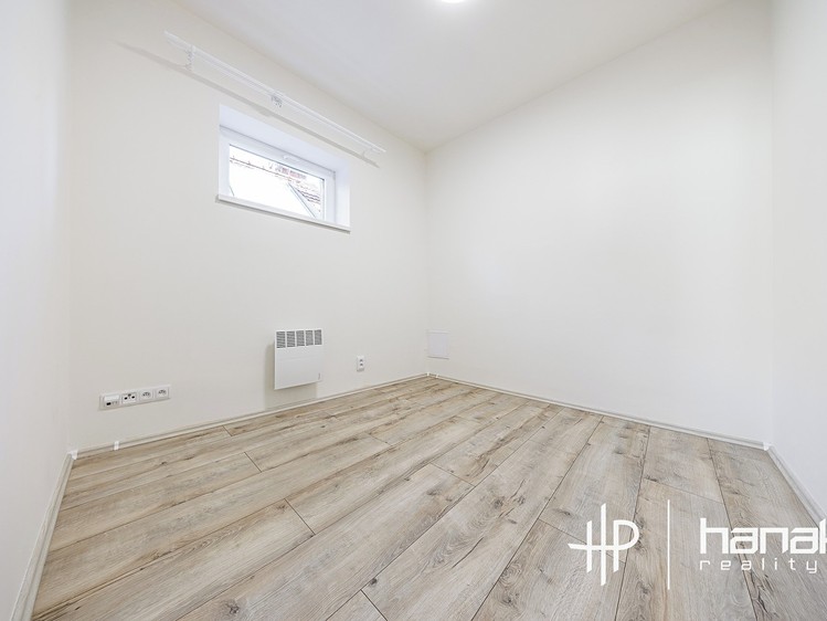 Pronájem bytu 3+kk 53 m² (Jednopodlažní) - foto 7