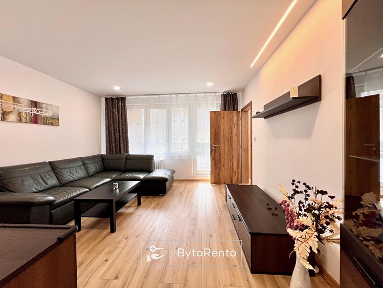 Pronájem bytu 3+1 64 m² (Jednopodlažní) - foto 6