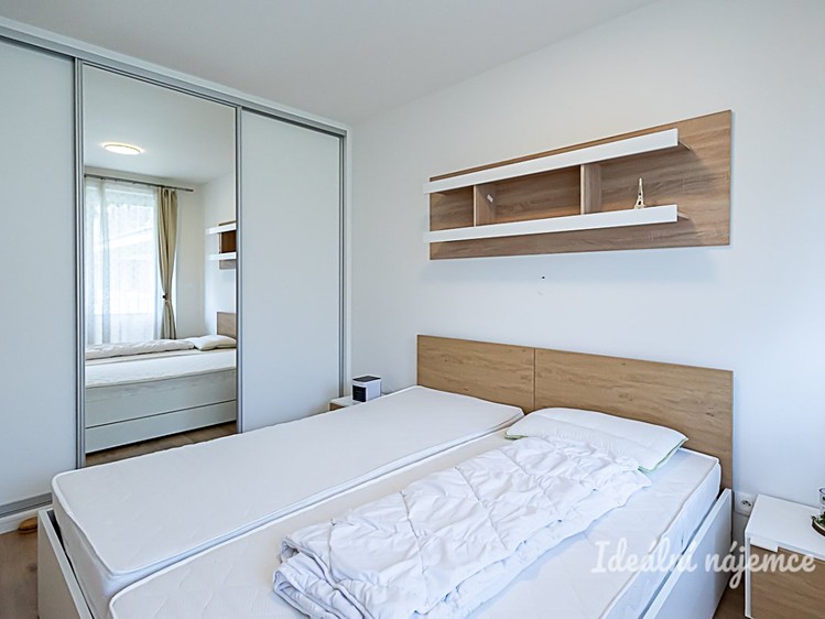 Pronájem bytu 2+kk 53 m² - foto 8