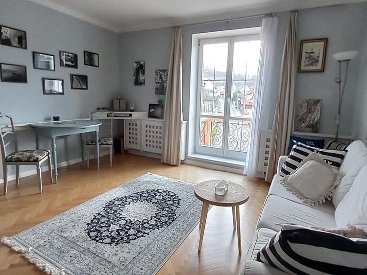 Pronájem bytu 2+1 68 m² - foto 1