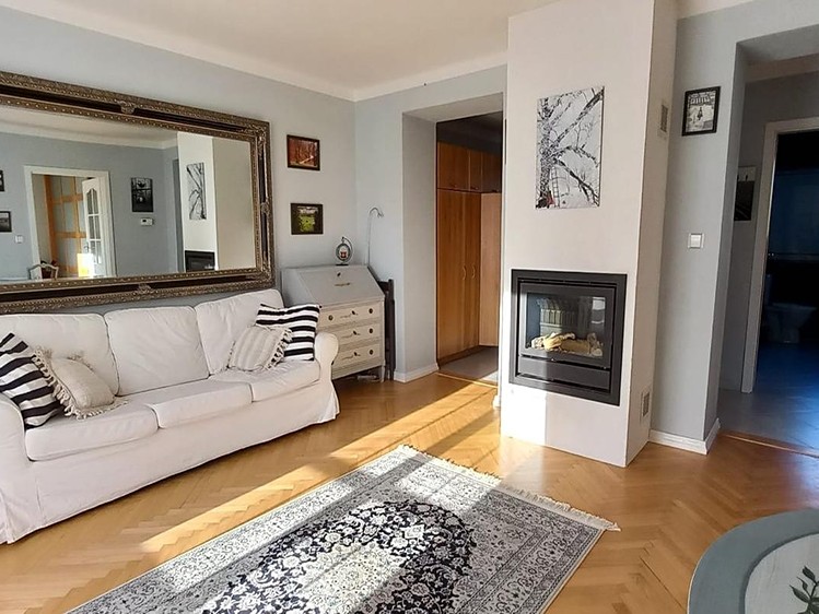Pronájem bytu 2+1 68 m² - foto 4
