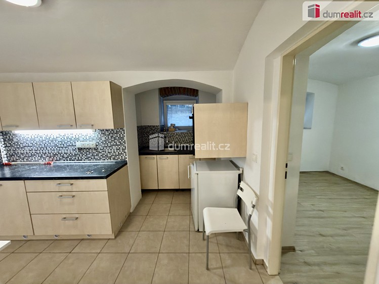 Pronájem bytu 3+kk 60 m² - foto 1