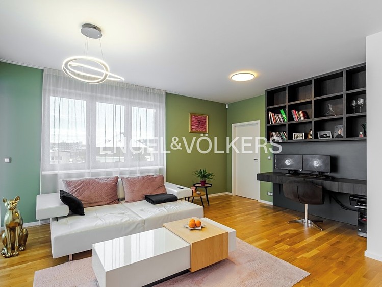 Pronájem bytu 2+kk 63 m² - foto 2